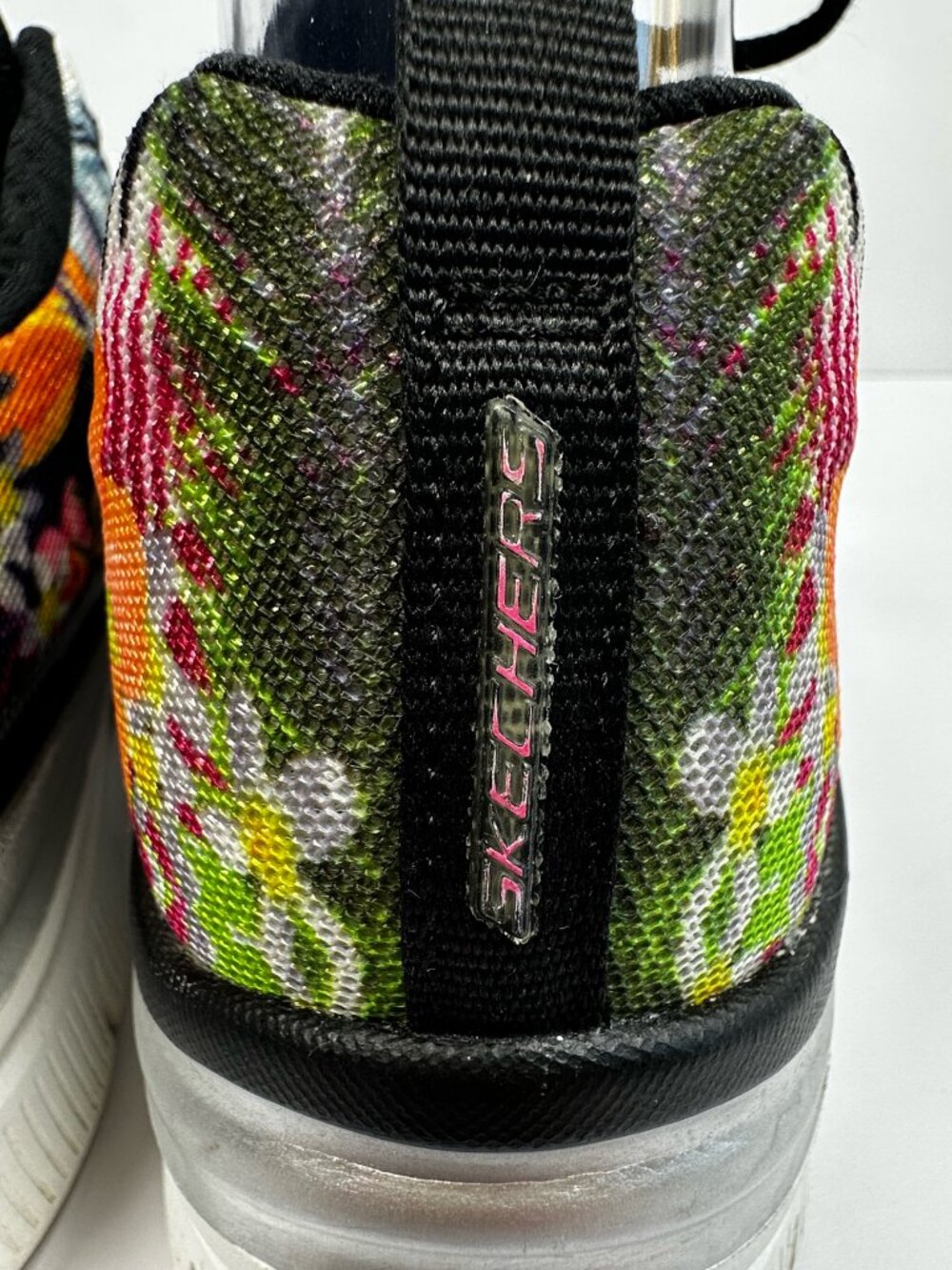 Skechers Floral Air-Cooled Memory Foam Sneaker Shoes Lite Weight Women's Size 8 - Picture 13 of 16